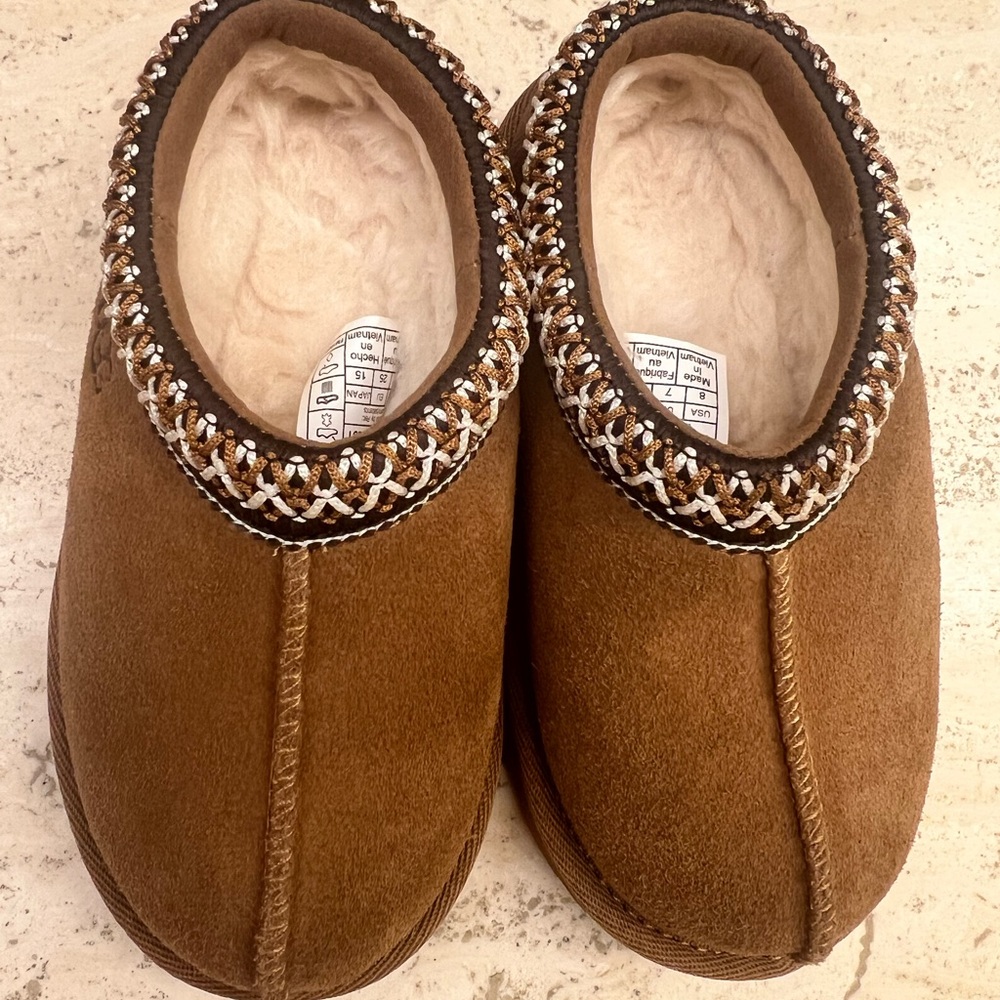 UGG Brown Kids Slippers with Knit Trim